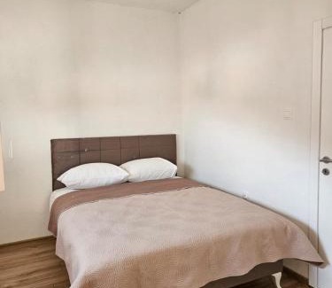 Mostar Apartment | Glendale Apartment