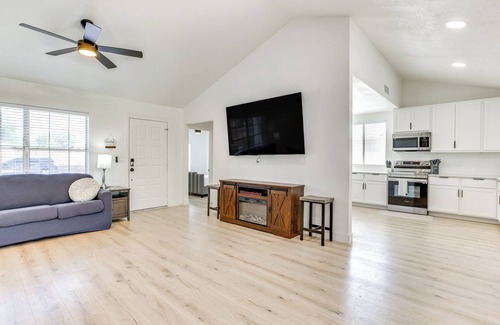 Overland Trail House | Glendale Home w/Pool, Basketball + BBQ!