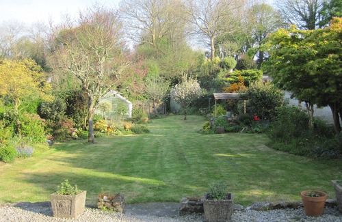 Mabe Apartment | Glengarth - Cornish Granite Victorian House - First Floor 3 Bed Deluxe flat