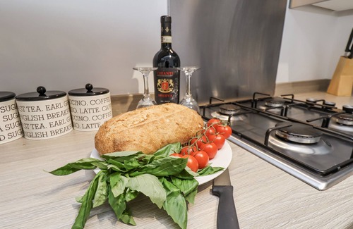Redcar Cottage | GLENHOLME APARTMENT 2, pet friendly in Redcar