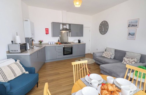 Redcar Cottage | GLENHOLME APARTMENT 3, pet friendly in Redcar