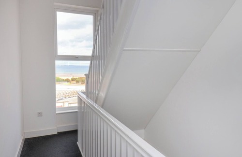 Redcar Cottage | GLENHOLME APARTMENT 4, pet friendly in Redcar