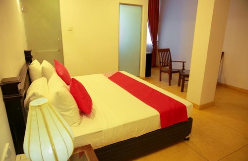 Katukitula Hotel | Glenloch Tea Factory Hotel