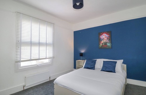 Plymouth Cottage | GLENMORE, with a garden in Plymouth