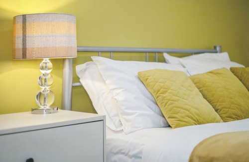 Hatfield Apartment | Global Boutique Relocation Hatfield Apartment Near Station Free Parking