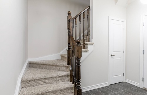 Stoney Creek House | GLOBALSTAY . 3BR 2.5BA Townhome 1 min to the Beach. BBQ.Parking