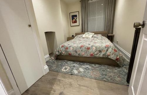 Glastonbury Apartment | Globe Apartments