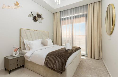 Sheikh Zayed Road Apartment | Glorious Sea View 3Bhk 6pax