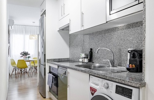 San Diego Apartment | Go Madrid Apartments by Olala Homes