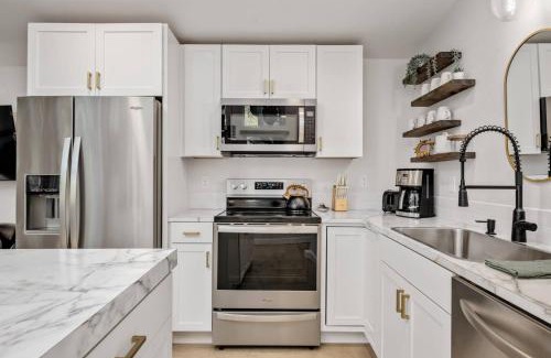 Stafford - Tualatin Valley House | Goat Shed