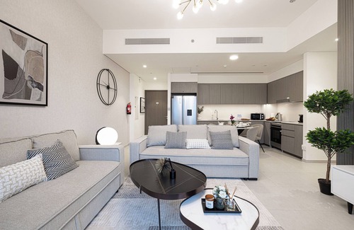 Downtown Dubai Apartment | Gogoto Luxury Burj Khalifa View 5 min Dubai Mall