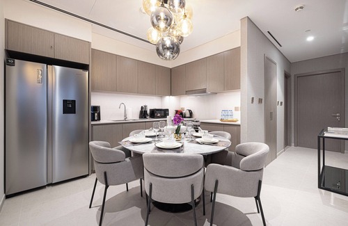 Downtown Dubai Apartment | Gogoto Ultra LUX Burj View Spacious High Floor