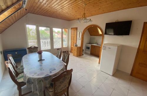 Harkany Apartment | Gold Apartment