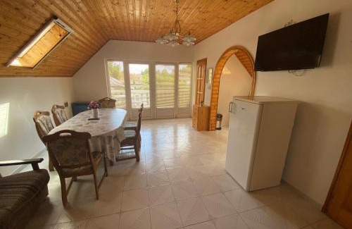 Harkany Apartment | Gold Apartment