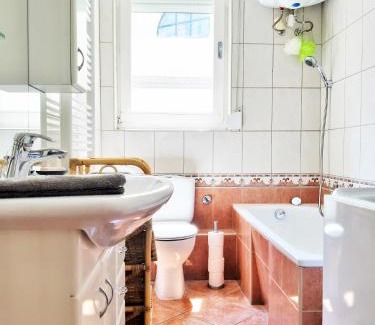 Erzsebetvaros Apartment | Gold Rose Apartment with 3 rooms