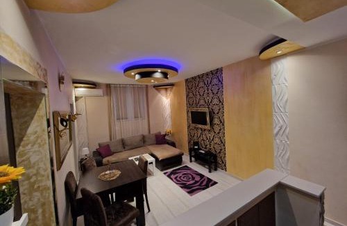 Zvezdara Apartment | Gold