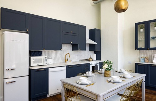 West Main Historic District Condo | Gold Suite by Hollyhock. Executive-Level Living