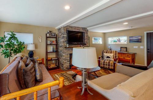 Kings Beach House | Golden Adventures