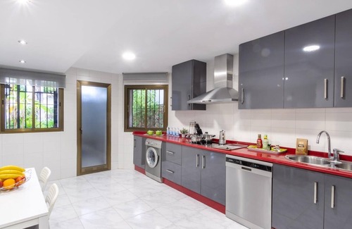 Marbella Cottage | Golden Beach. Beautiful sd-house, 3bd, pools.