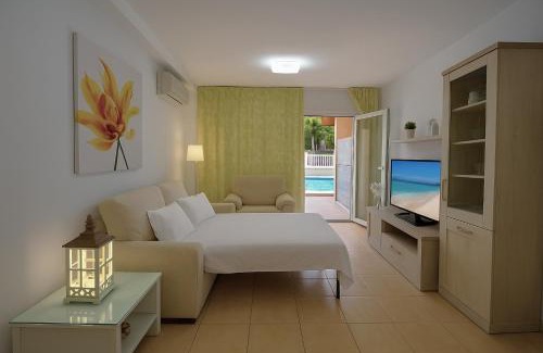 Lomo Quiebre Apartment | GOLDEN BEACH MOGAN