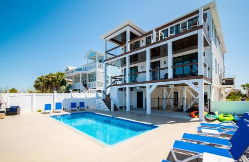 Oak Island House | Golden Hour by Oak Island Accommodations