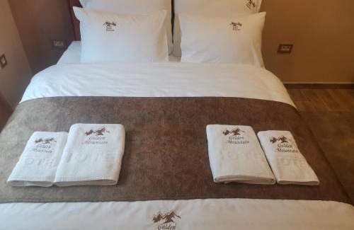 Lisina Apartment | Golden Mountain A75 NLux Milmari