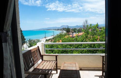 Vrahati Hotel | GOLDEN SUN Κokkoni Beach Hotel