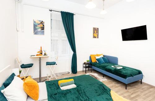 Budavar Apartment | Golden Sun Apartment at Buda Castle