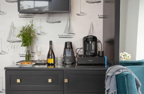 Brixham Hotel | Golden Vanity, Maritime Suites, Brixham