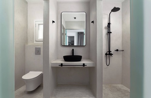 Paleopolis Hotel | Golden Vista Suites by Explore Andros
