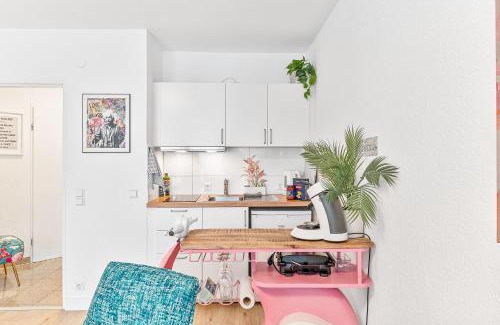 Pforzheim Apartment | Goldstadt Pop-Art Apartment