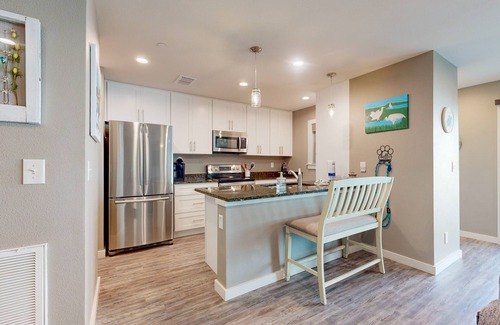 Port Aransas Condo | Golf Cart Included, First Floor, Near Marina, Pet Friendly