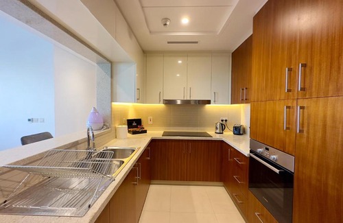 Emirates Hills 2 Apartment | Golf-course view 3BR apartment in Vida, The Hills by Rich Stay