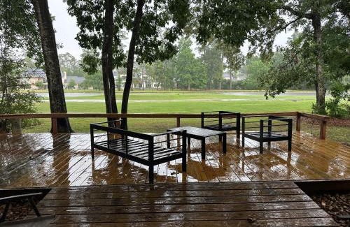 Grogan's Mill House | Golf course view vacation home