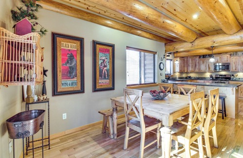 Torreon Cabin | Golf, Hike, Relax: Cabin 3 Miles to Lake!