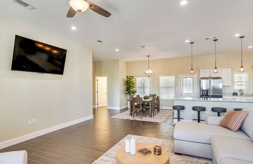 Midland House | Golf, Shop & Explore: Home 5 Mi to Dtwn Midland!