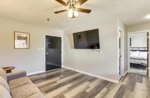 Oakland City Apartment | Golf, Shop, Tour and More Oakland City Apartment