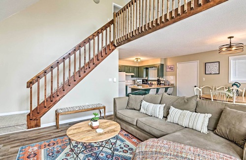 Tobyhanna Cabin | Golf, Ski + Fish: Cabin w/Deck in Tobyhanna!