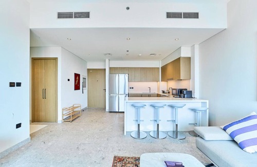 Dubai Apartment | Golf Suites 2BR | Luxury Stay in Dubai Hills
