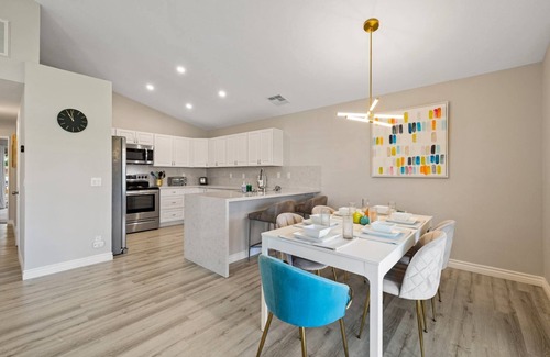 Palm Desert Condo | Golf, Sun and Serenity: Your Relaxing Desert Escape Awaits!