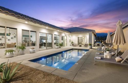 La Quinta House | Golfers Dream Home Pool and Spa at PGA West Signature Putting Green Course