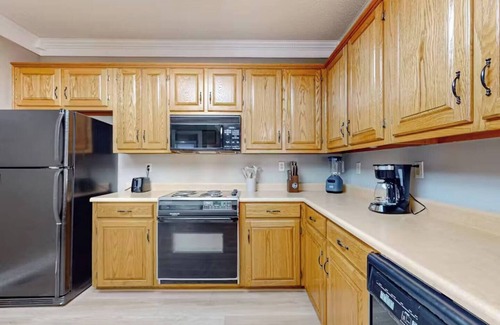 Ellijay Hotel | Golfside LARGE 2BR/2BA + Resort Pool Access