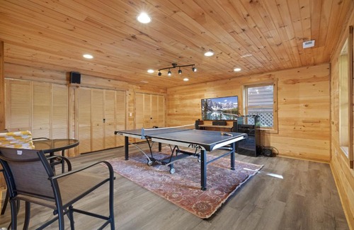 Boone House | Good Dog Dreams