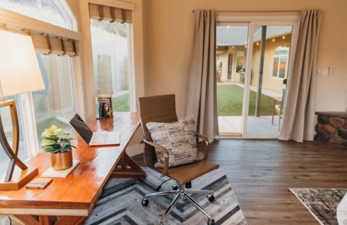 Mariposa Apartment | Good Girl`s Peak Paradise with bbq and fire pit