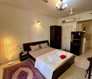 Chicalim Apartment | Good Stay Pool view stylish Studio Apartment,6km from Airport, 307