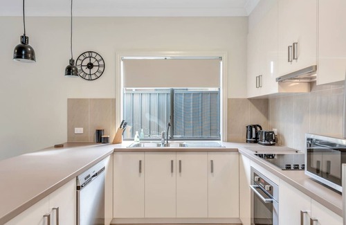 Goolwa House | Goolwa, Brooking St - Wi-Fi and Linen Included
