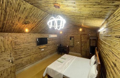 Vrindavan Resort | Gopika Resort