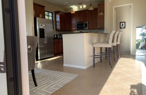 Ole Resort | GORGEOUS 2/2 Condo Southwest Naples FL