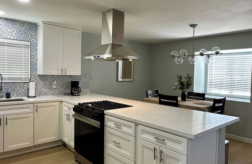 Swan Canyon House | Gorgeous 3-bedroom 4 bed home in San Diego