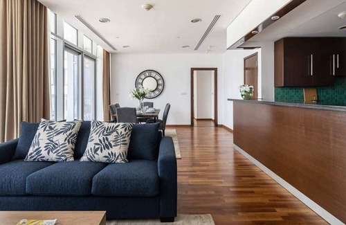 Bur Dubai Apartment | Gorgeous 3BR in DIFC w/ Large Balcony & City Views